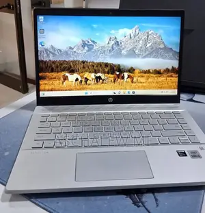 New Laptop HP Pavilion 14 8GB Intel Core i5 SSD 512GB