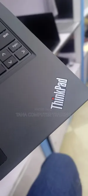 New Laptop Lenovo ThinkPad T14s Gen 2 32GB Intel Core i7 SSD 512GB