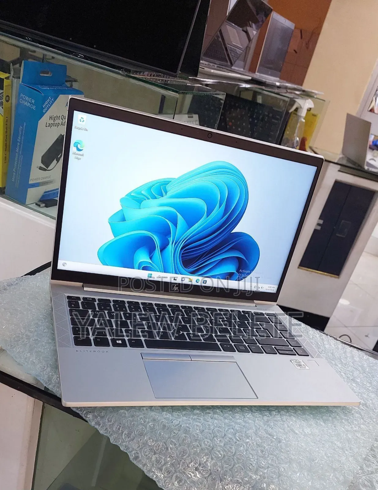 New Laptop HP EliteBook 830 G7 16GB Intel Core i5 SSD 512GB