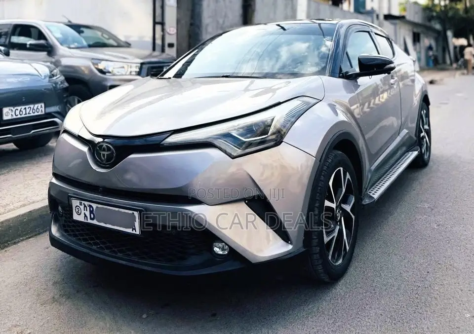 Toyota C-HR 2018 Silver