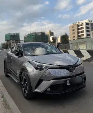 Toyota C-HR 2018 Silver