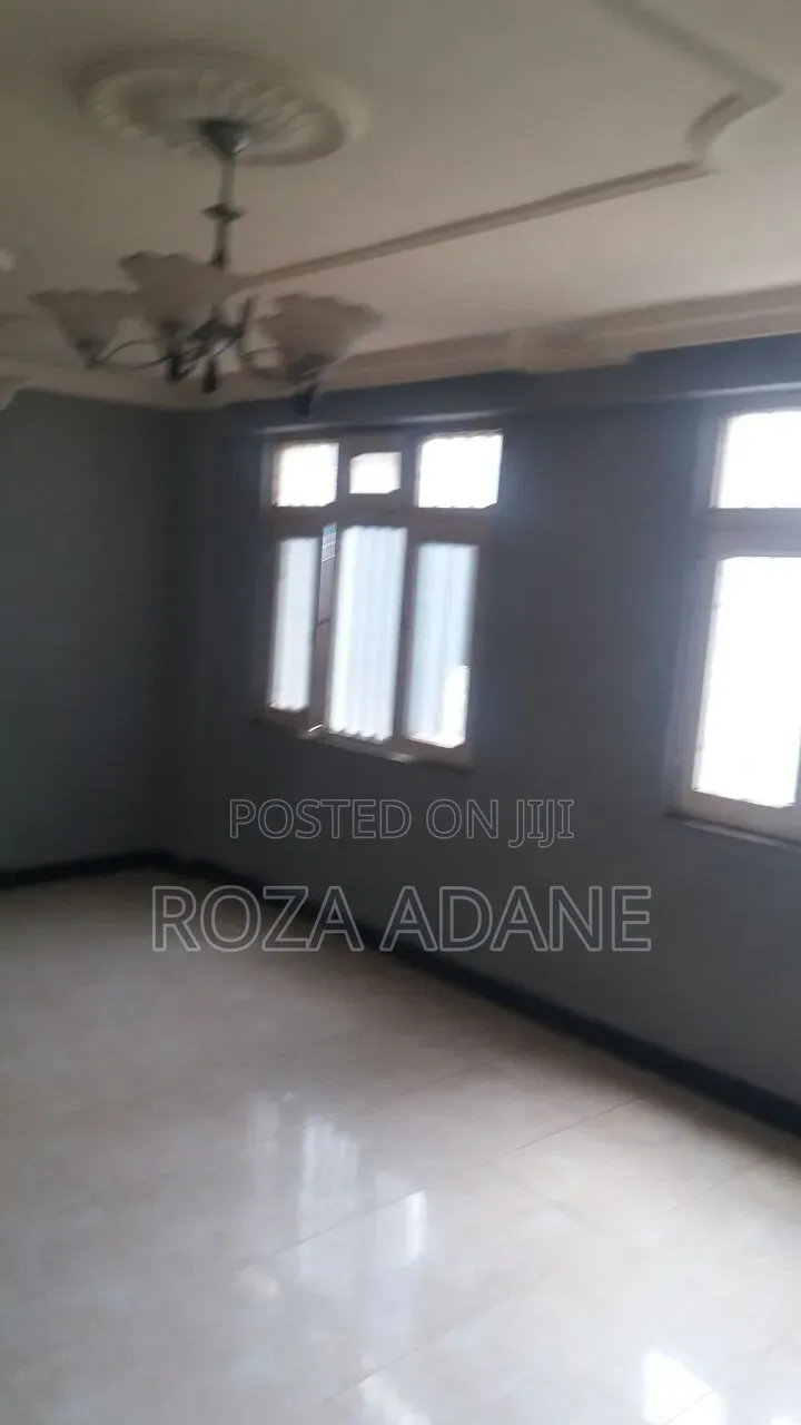 3bdrm Condo in Jemo 1, Nifas Silk-Lafto for rent