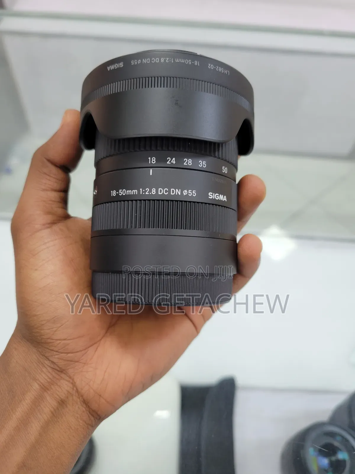 Sony Sigma 18-50 Lense