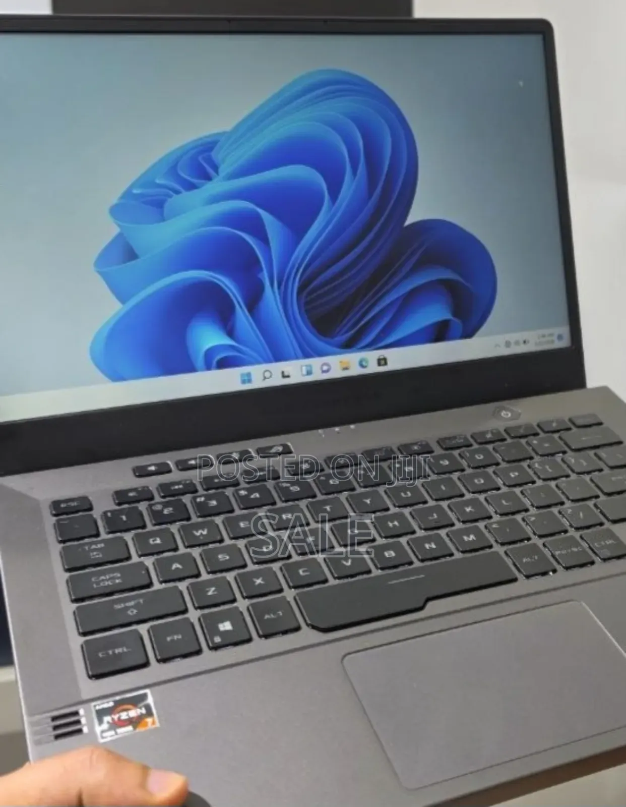 New Laptop Asus ROG Zephyrus G15 16GB AMD Ryzen 7 SSD 512GB