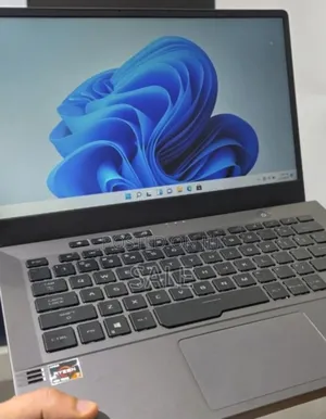 New Laptop Asus ROG Zephyrus G15 16GB AMD Ryzen 7 SSD 512GB