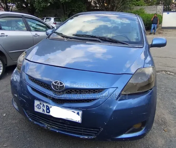Toyota Yaris 1.3 2006 Silver