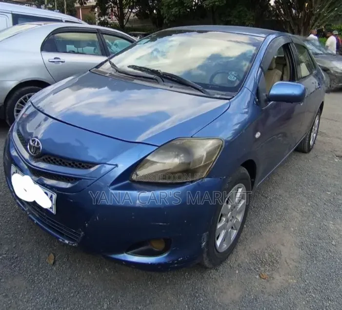 Toyota Yaris 1.3 2006 Silver