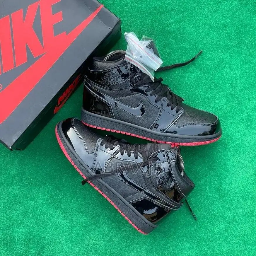 Jordan 1 Shoe