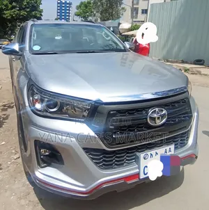 Toyota Hilux 2019 Gray