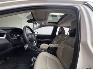 Toyota Corolla 2022 White