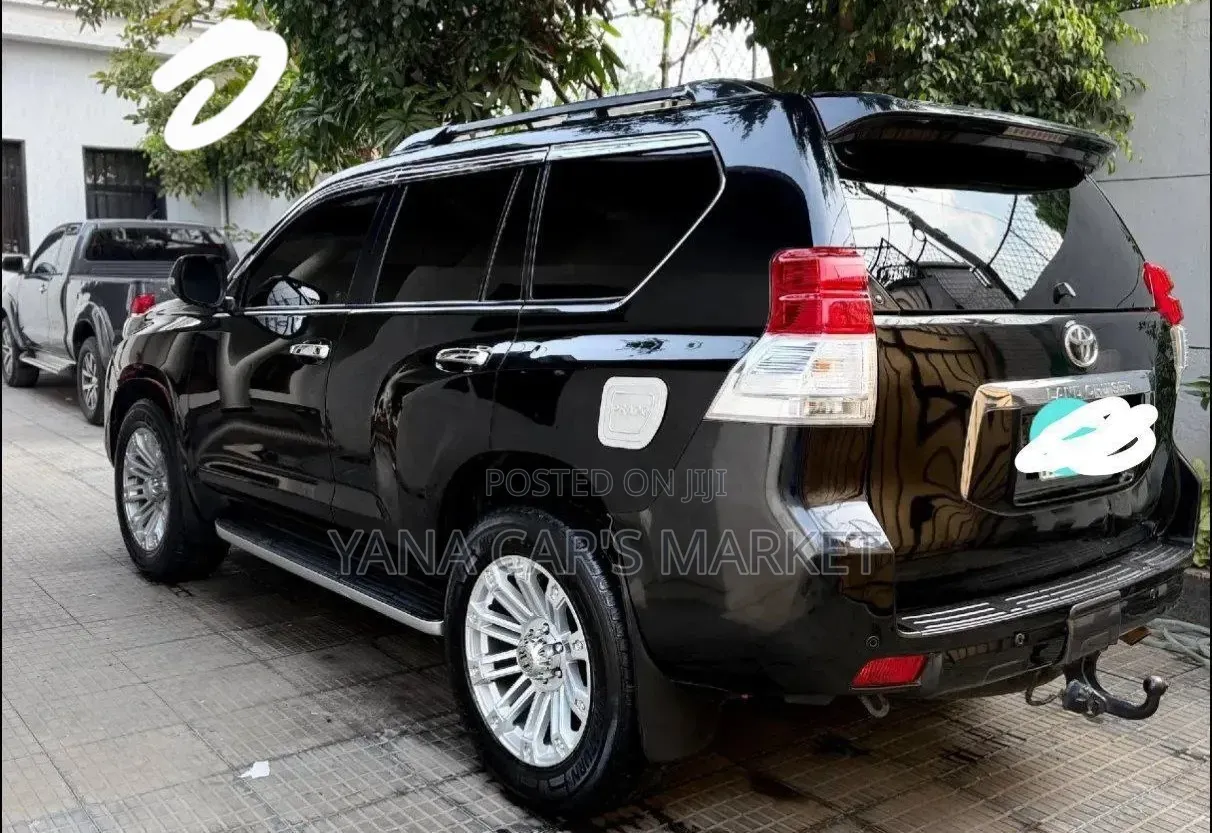 Toyota Land Cruiser Prado 2014 Black