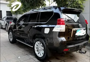 Toyota Land Cruiser Prado 2014 Black