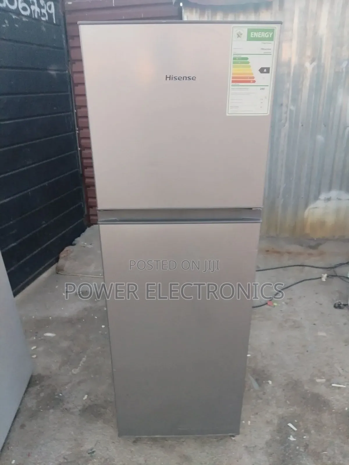 Hisense 325l Refrigerator