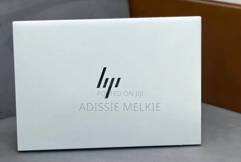 New Laptop HP EliteBook 840 G9 16GB Intel Core i9 SSD 512GB
