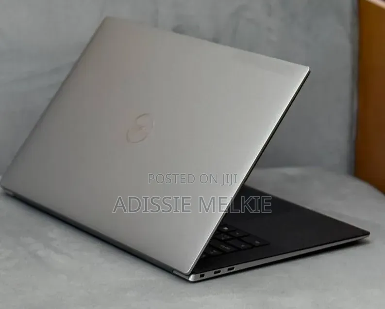 New Laptop Dell Precision 5550 16GB Intel Core i7 SSD 512GB