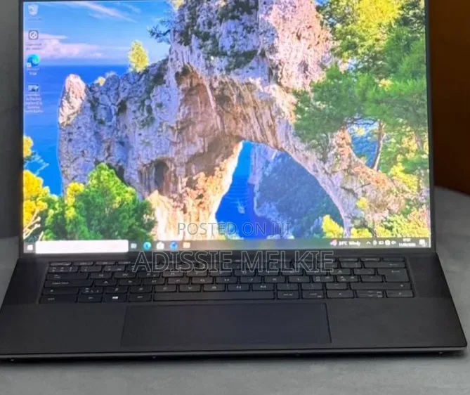 New Laptop Dell Precision 5550 16GB Intel Core i7 SSD 512GB