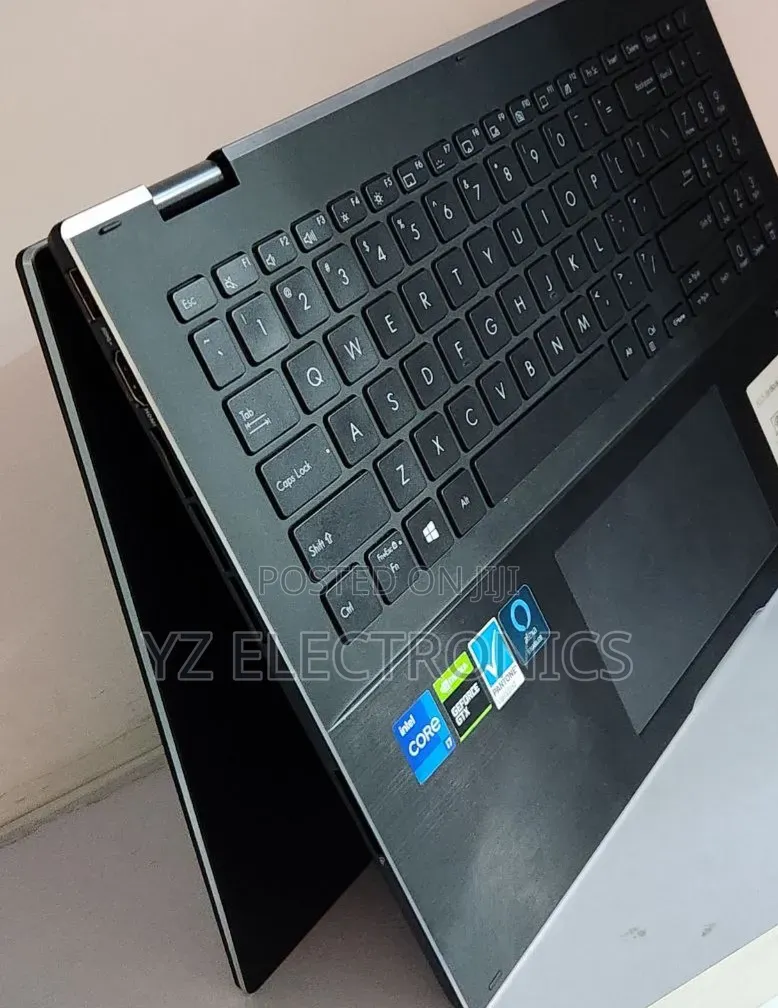 New Laptop Asus ZenBook Pro 15 UX580GE 16GB Intel Core i9 SSD 512GB