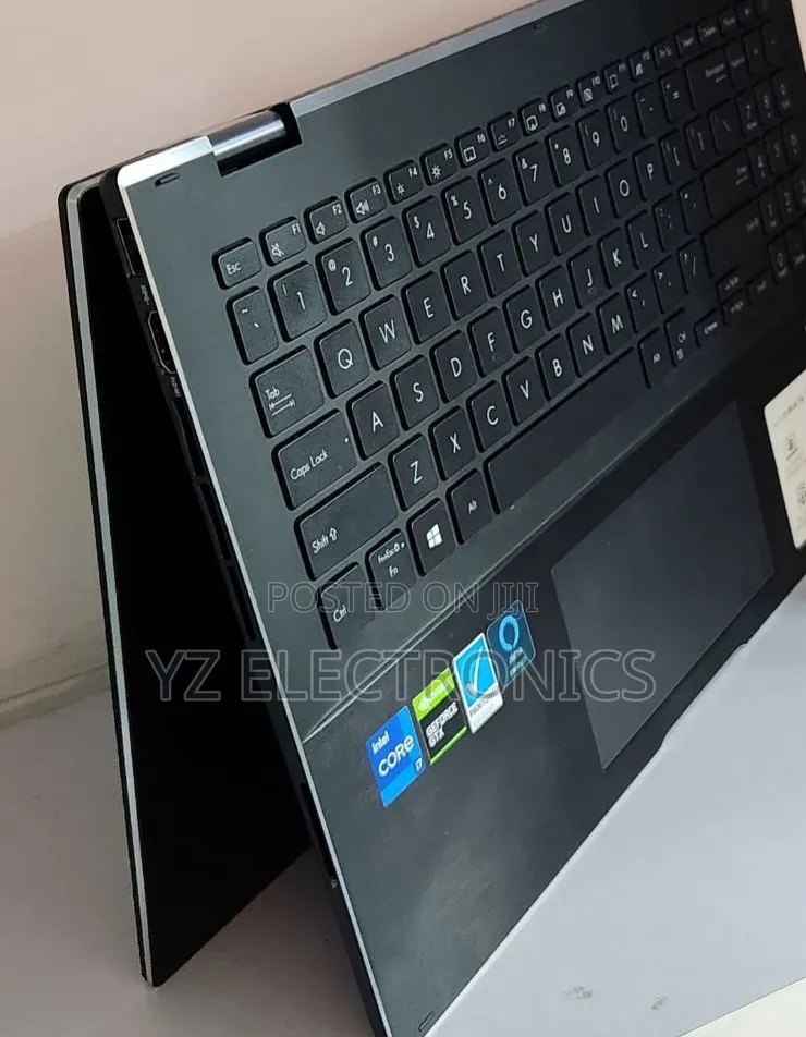 New Laptop Asus ZenBook Pro 15 UX580GE 16GB Intel Core i9 SSD 512GB