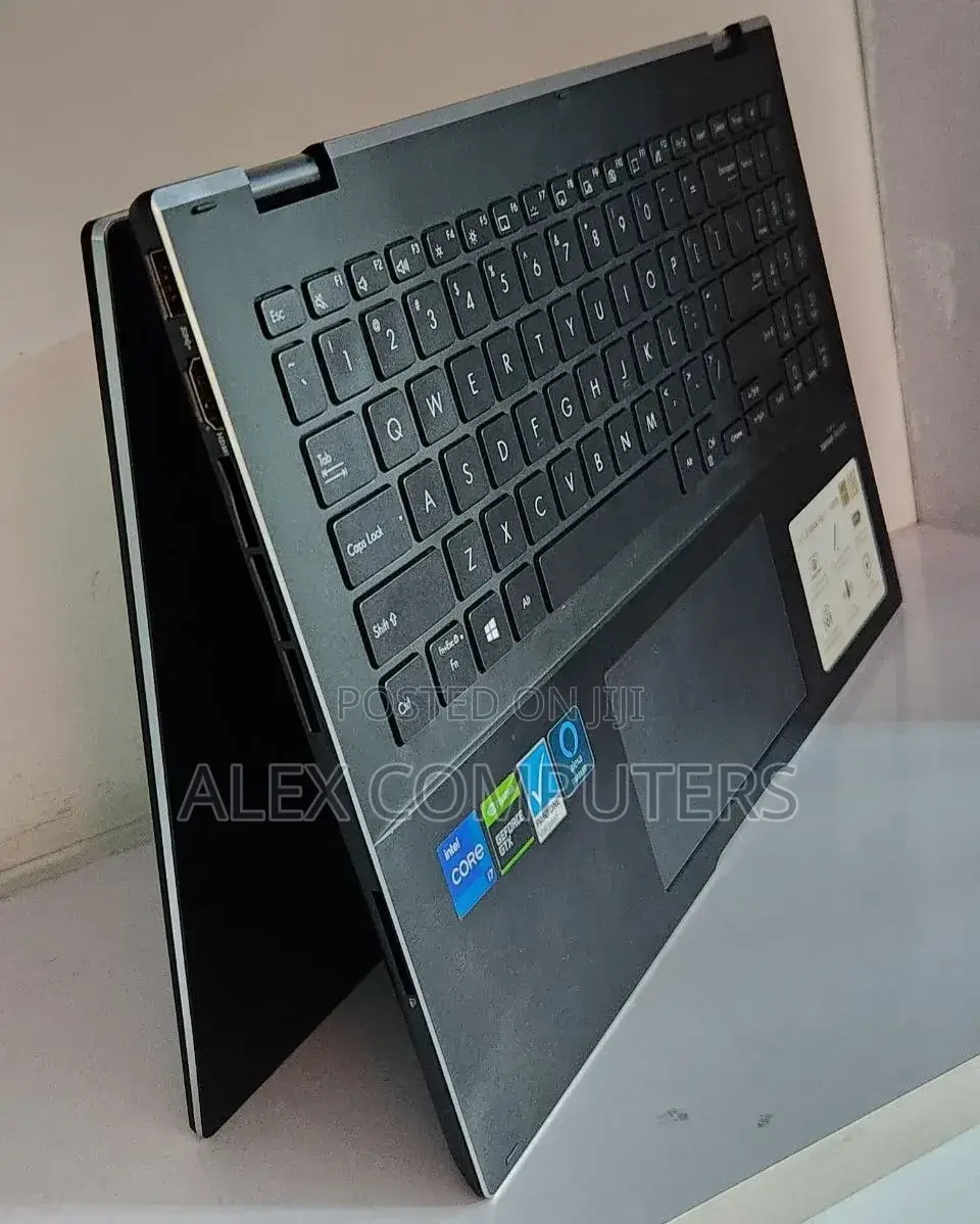 New Laptop Asus Zenbook 14 UX434 16GB Intel Core i7 SSD 512GB