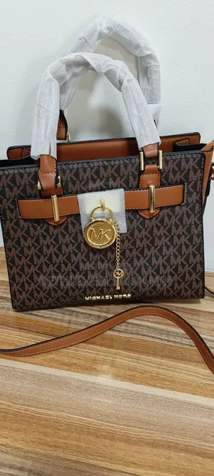 Shoulder Bags