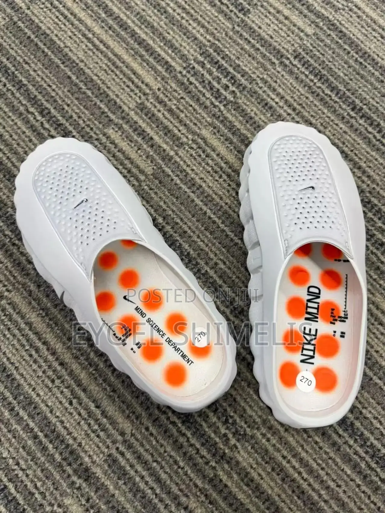 Nike Mind 001