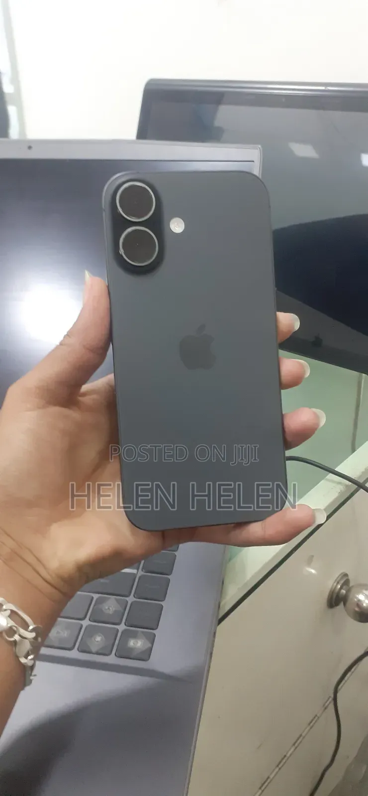 New Apple iPhone 17 256 GB Black