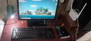Desktop Computer Dell OptiPlex 3020 4GB Intel Core i5 HDD 500GB
