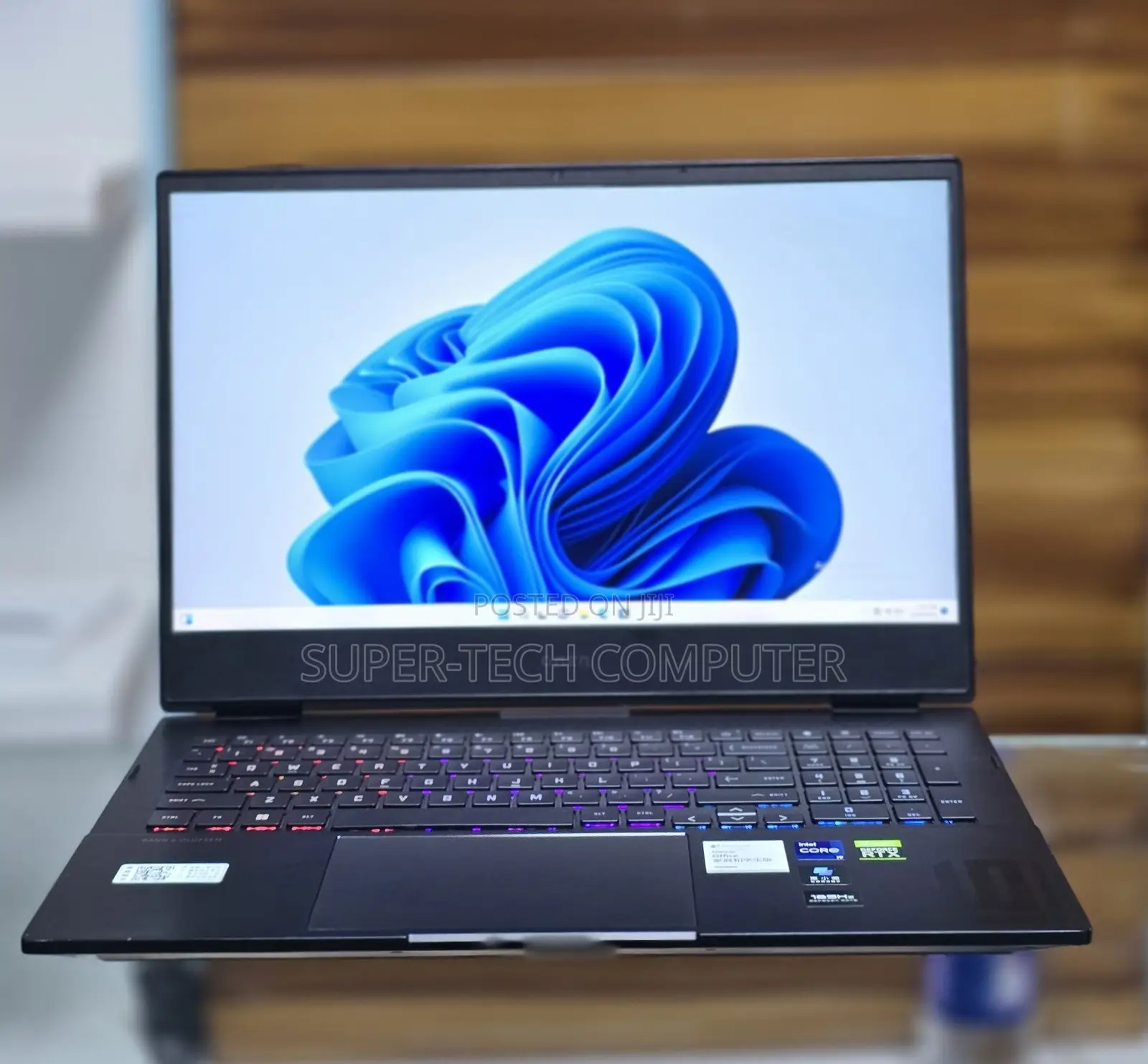 New Laptop HP Omen 16 16GB Intel Core i7 SSD 512GB