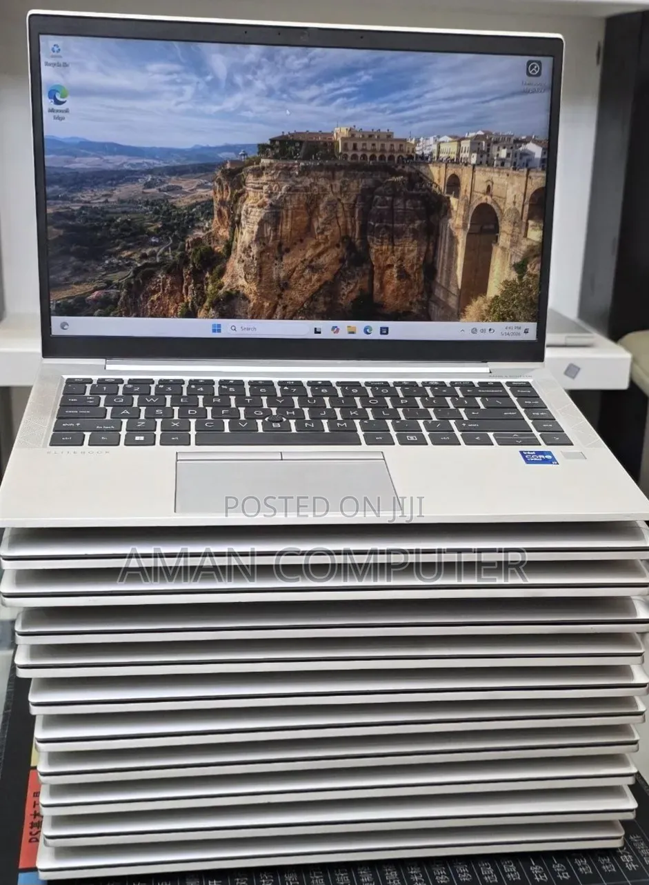 New Laptop HP EliteBook 840 G8 16GB Intel Core i7 SSD 512GB