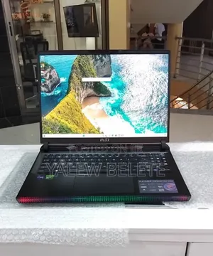 New Laptop MSI Raider GE68HX 13VI-202US 32GB Intel Core i9 SSD 1T