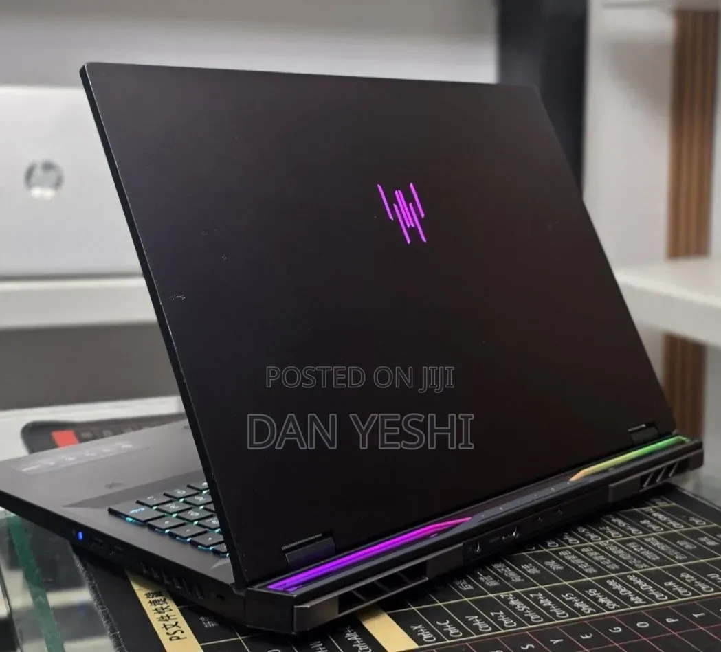 New Laptop Acer Predator Helios Neo 16 32GB Intel Core i9 SSD 1T