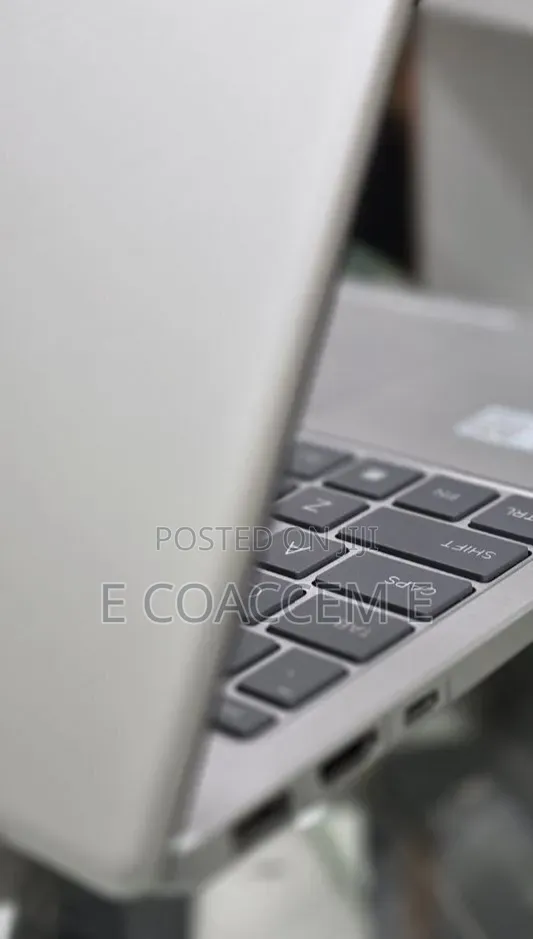 New Laptop HP Stream Notebook 16GB Intel Core i7 SSD 1T