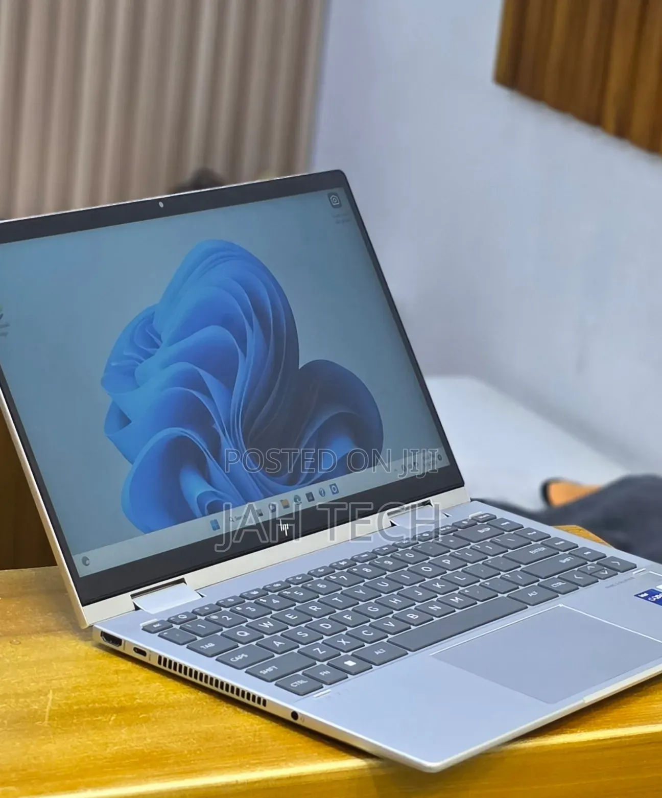 New Laptop HP Envy x360 16GB Intel Core i7 SSD 1T