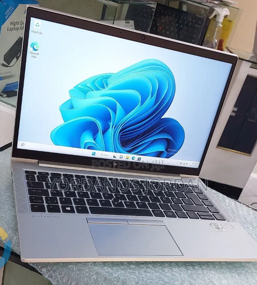 New Laptop HP EliteBook 830 G7 16GB Intel Core i5 SSD 512GB