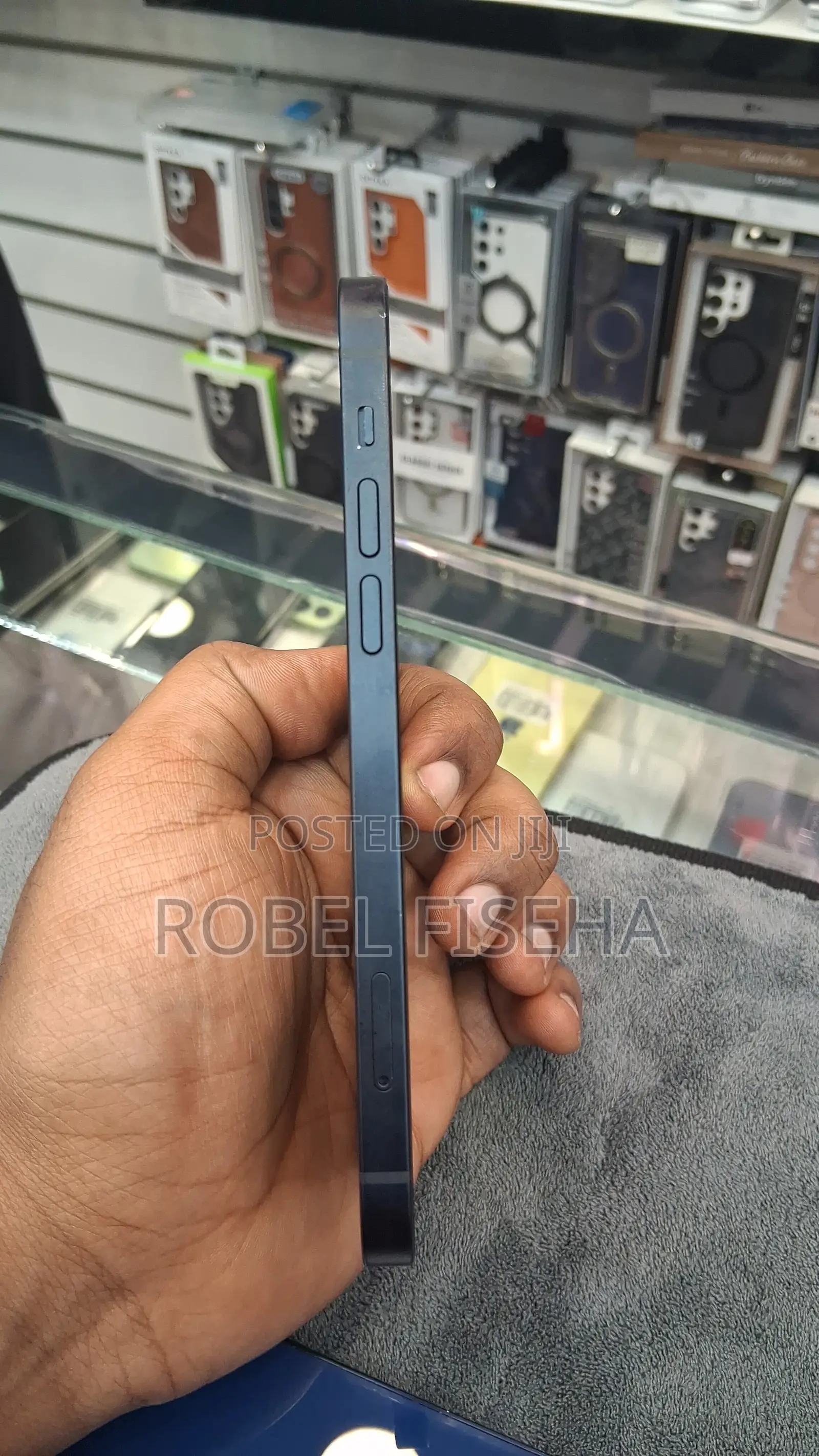 New Apple iPhone 12 128 GB Blue