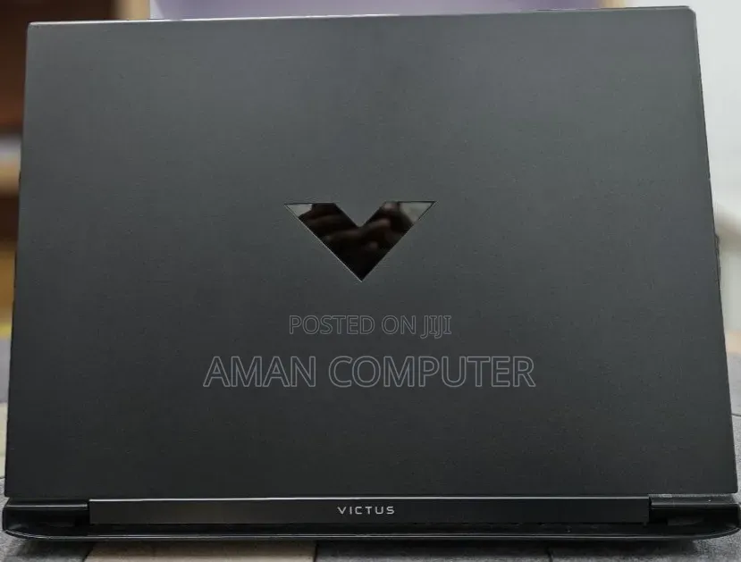 New Laptop HP Victus 15 16GB Intel Core i7 SSD 1T