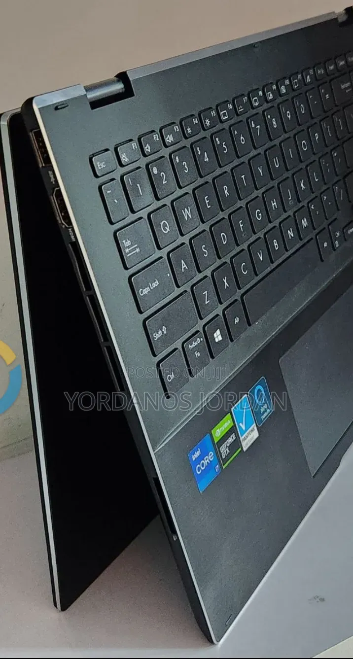 New Laptop Asus ZenBook Flip UX360UA 16GB Intel Core i7 SSD 512GB