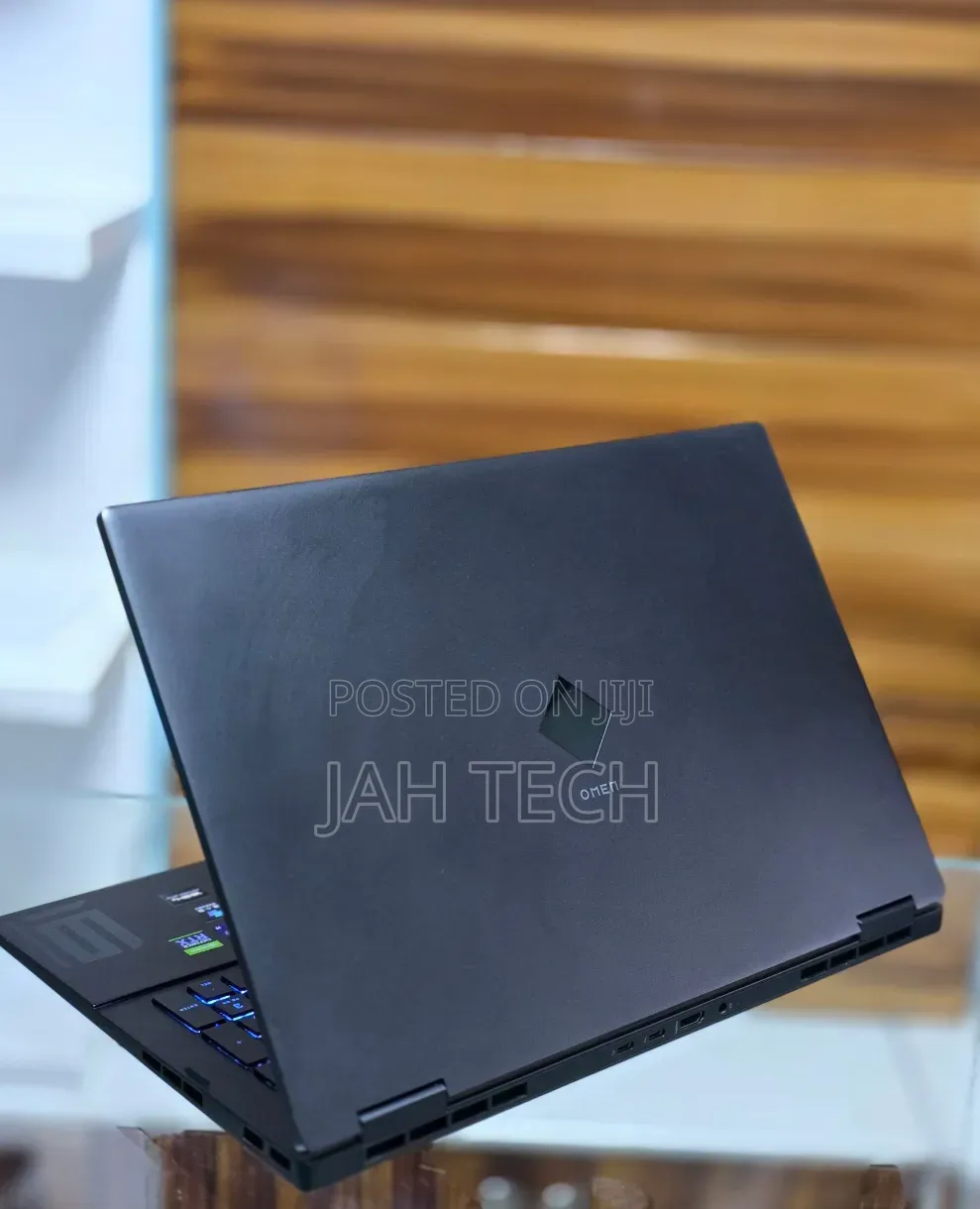 New Laptop HP Omen 16 16GB Intel Core i7 SSD 1T