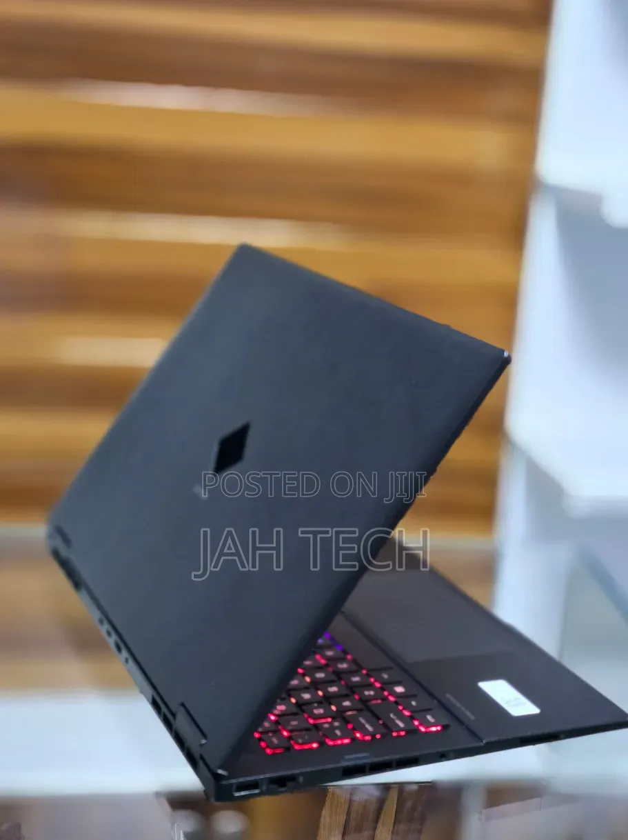 New Laptop HP Omen 16 16GB Intel Core i7 SSD 1T