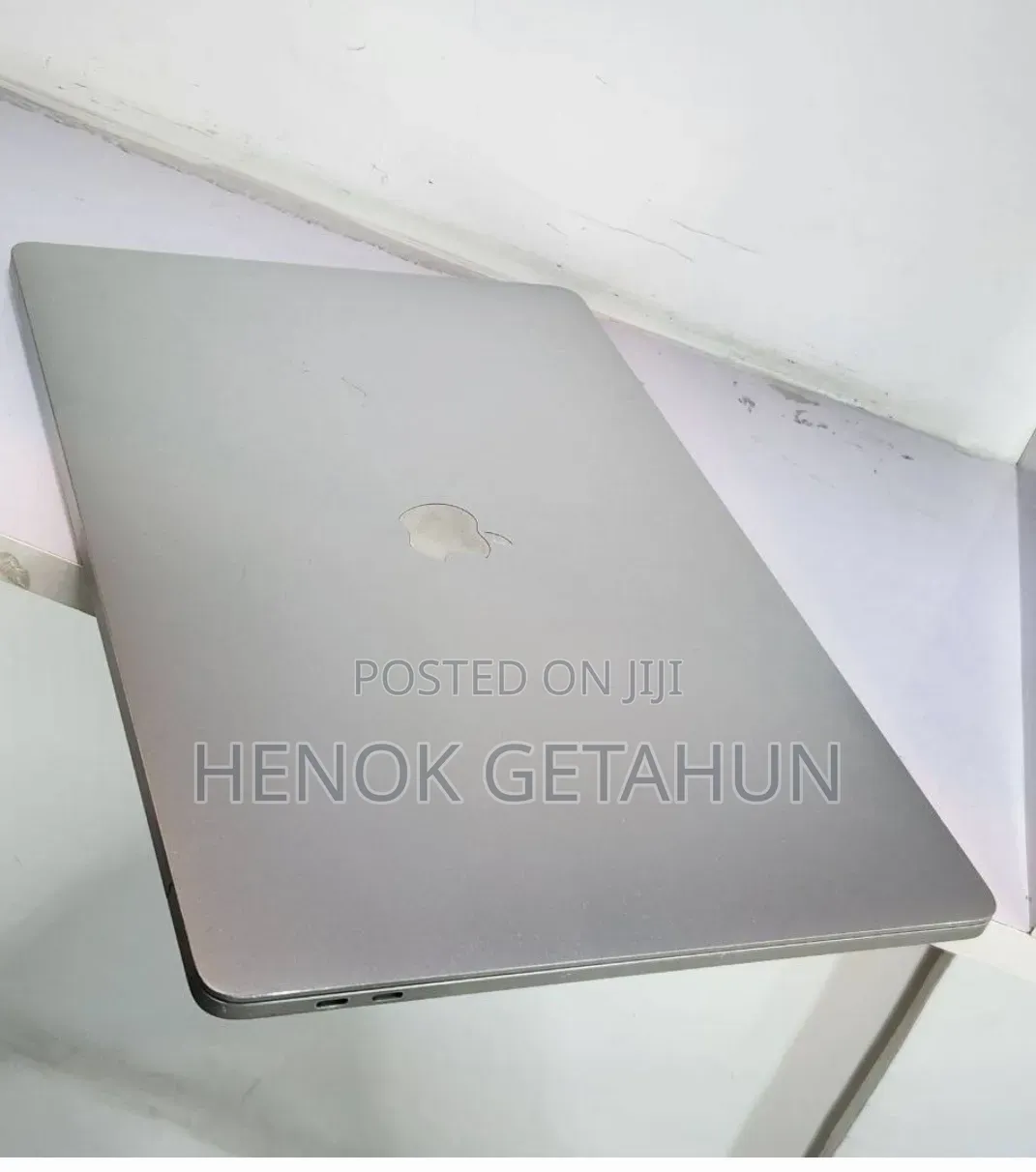 New Laptop Apple MacBook Pro 2019 32GB Intel Core i9 SSD 1T