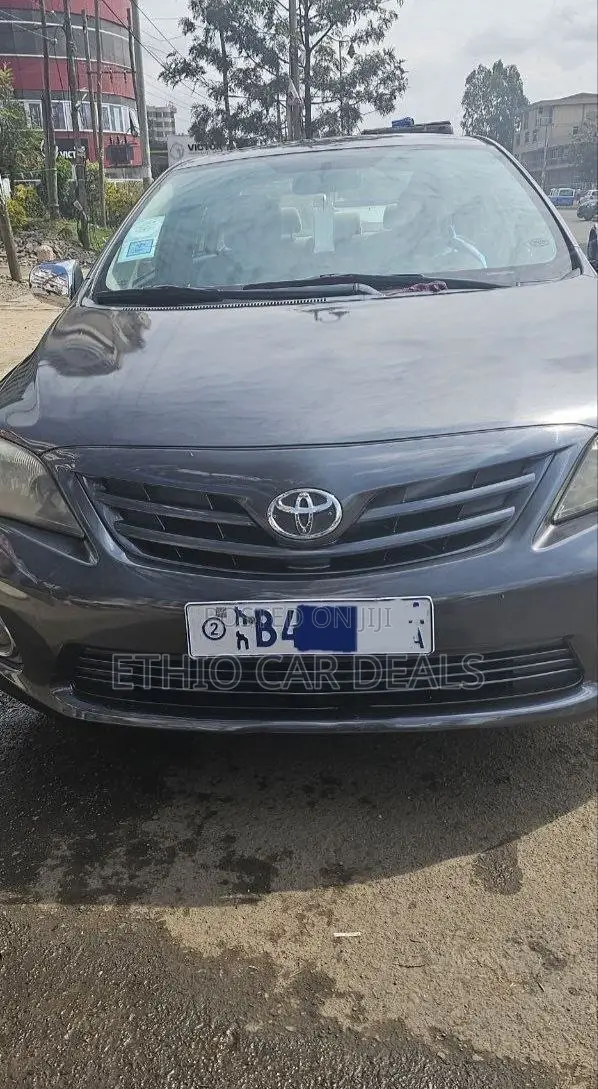 Toyota Corolla 2012 Black