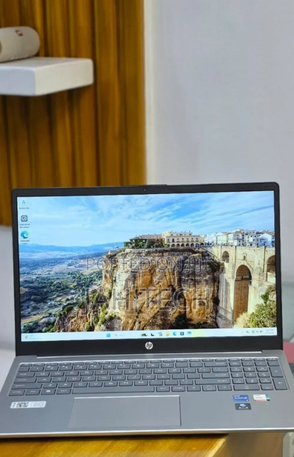 New Laptop HP Stream Notebook 16GB Intel Core i7 SSD 1T