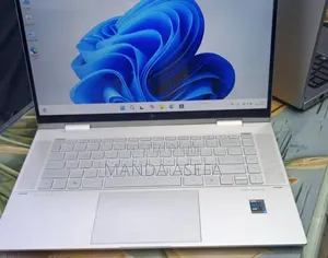 New Laptop HP Envy X360 8GB Intel Core i7 SSD 512GB