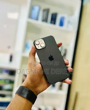 New Apple iPhone 15 128 GB Black