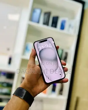 New Apple iPhone 15 128 GB Black