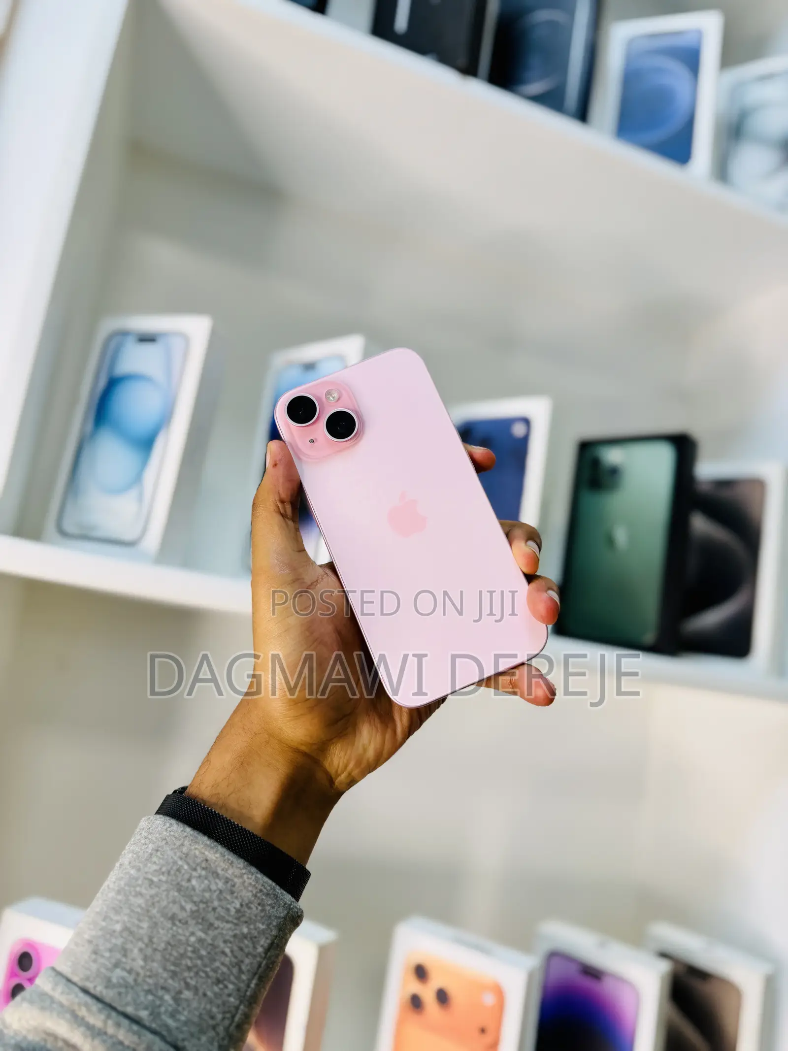 New Apple iPhone 15 128 GB Pink