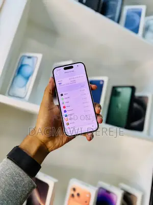 New Apple iPhone 15 128 GB Pink