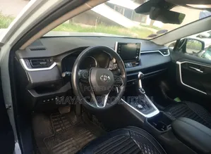 Toyota RAV4 2023 Blue