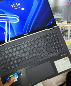 New Laptop Asus 16GB Intel Core i7 SSD 1T