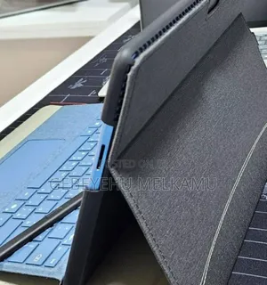 New Microsoft Surface Pro 11th Edition, a Copilot+ PC 16GB SSD 512GB